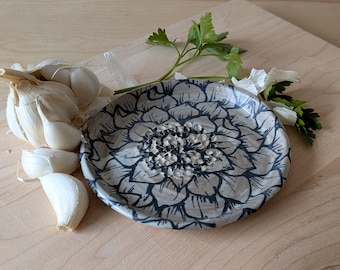 Mum Garlic Rasp
