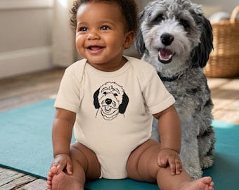 Body de bebé de algodón orgánico con cara de perro Bernedoodle / Body personalizado bordado para mascotas.