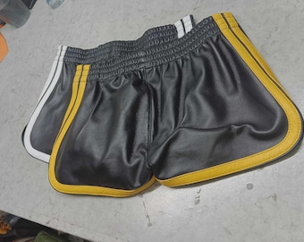 Set van 2 gestreepte leren herenboxershorts. Echt zachte schapenvachtleren short 34.