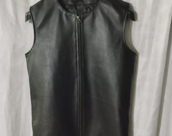 Het beste leren motorvest voor heren. Aangepast vest van echt schapenleer XL.