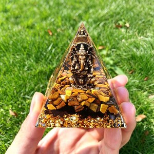 Not Just a Decor Piece: A Devotional Object Featuring Bronze Ganesha, Tiger’s Eye, and Ritual-Infused Minerals for Daily Spiritual Alignment
