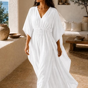 Witte katoenen maxi-kaftan jurk, boho strand- en resortstijl, oversized losvallend kimono-silhouet