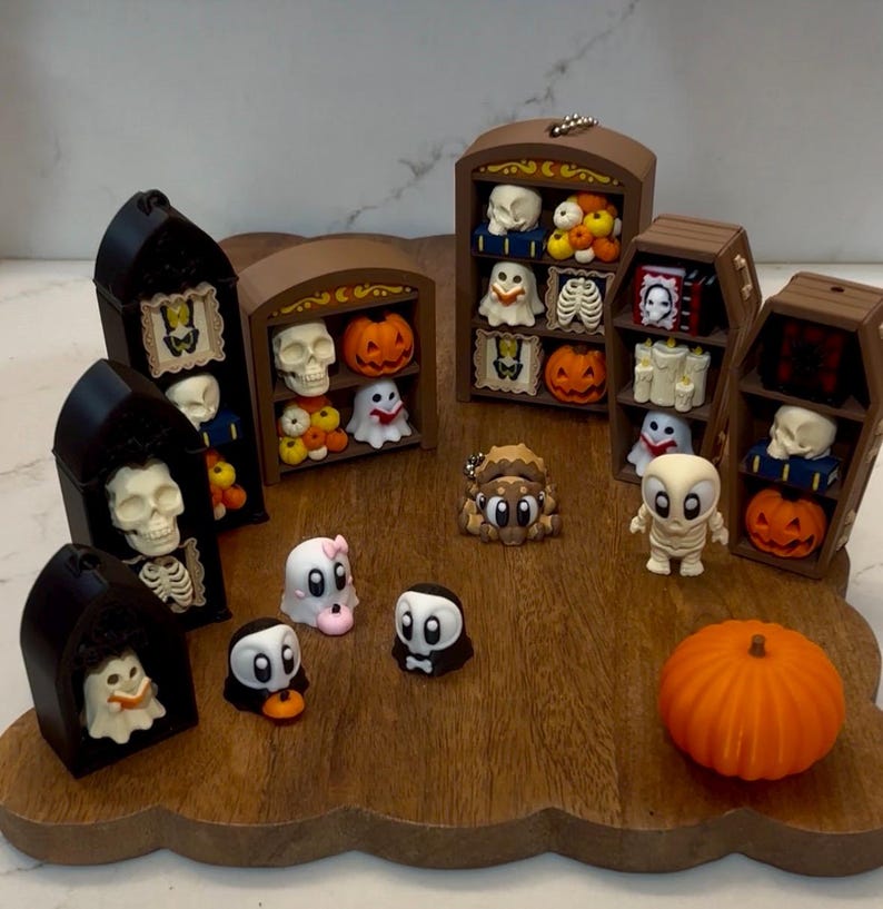 Custom Halloween Fidget Clicker | Spooky Fall Desk Toy (3D Printed) - Etsy