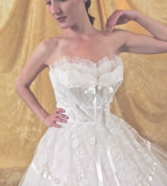 On Layaway 50s White Full Tulle Skirt Prom Dress/… - image 3
