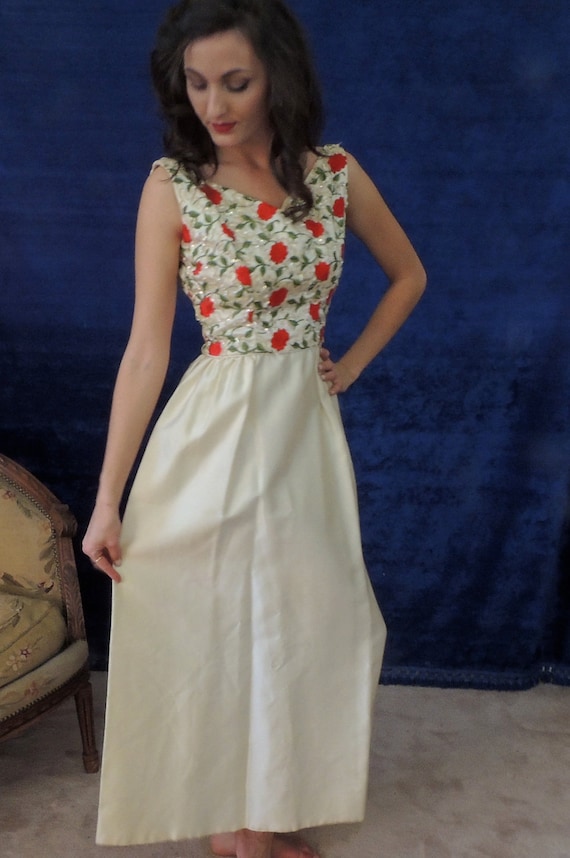 sachin and babi light blue dress Maggy London Embroidered Floral Overlay Cocktail Dress In Twilight Navy -  60% Off