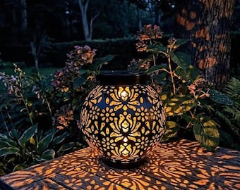 Luces solares colgantes de metal para jardín / Farol solar LED de hierro para decoración de exteriores / Luz colgante para patio / Decoración de jardín impermeable