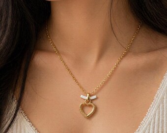 Collana con ciondolo a cuore placcato oro 18 carati, gioiello romantico per tutti i giorni.