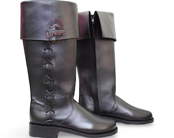Czarne skórzane buty pirackie, wysokie buty renesansowe korsarza, składane mankiety, buty średniowieczne cosplay