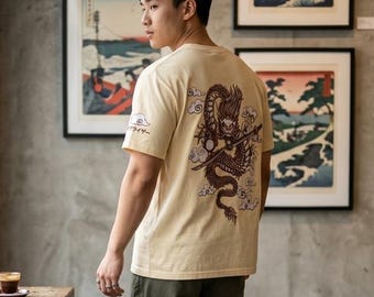 T-shirt illustré d'un dragon japonais | T-shirt Dragon mythique, accent Kanji