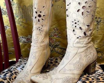 Bestickte Vintage Cowboystiefel