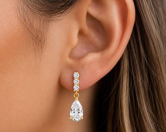 Örhängen i 10 karat gult guld med päron, hängande örhängen med kubisk zirkonia, eleganta brudörhängen, droppformade örhängen med cz, brudsmycken