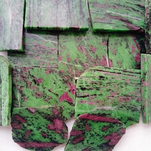 AAA Natural Ruby Zoisite Slab, Cabbing Rough Loose Gemstone Slice, For Lapidary & Cabochon Making