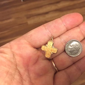 SOLID REAL 14K Gold Small 4 Four Way Medal Pendant Charm Cross