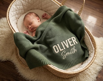 Copertina per neonato in maglia personalizzata, ricordo con nome ricamato, regalo per neonato, accessori personalizzati per la cameretta.