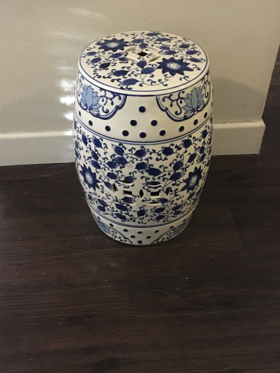 Garden Stool Blue White Chinoiserie Porcelain Chinese Oriental Garden Stool Blue White Chinoiserie Porcelain Chinese Oriental