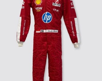 Goedgekeurd Ferrari Charles Leclerc Level 2 CIK FIA Go Kart Racing-pak: aanpasbaar pak van cordura-stoffen met gratis bivakmuts.