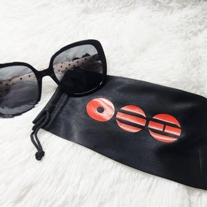 Estuche para gafas de sol con cordón suave BTS Arirang