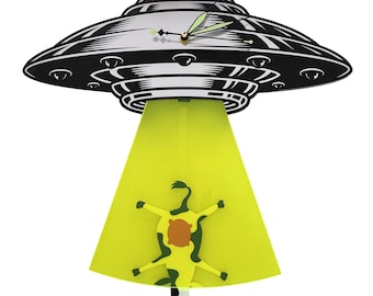 UFO Cow Pendulum Wall Clock – Laser-Cut Acrylic Sci-Fi Decor
