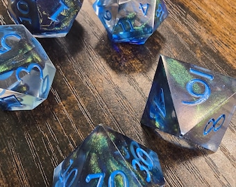 Abyssal Glow-Handmade resin dice set for TTRPGs