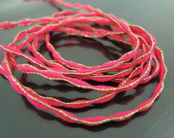 Elastic Cord 2.5mm - Neon Pink with Metallic Gold Stretch Elastic Drawcord Rope Cord ( 1 , 5 or 10 Yards )