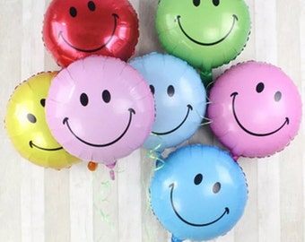 Balloons  - 18 inch Smile Face Balloon Emoji Ballon Yellow Red Blue Green or Pink Balloon 18" ( Birthday Decor & Party Balloon Supplies )