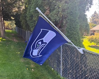3D Printed Chain Link Fence Flag Holder | No-Drill Mount for Flag Poles, Made in USA