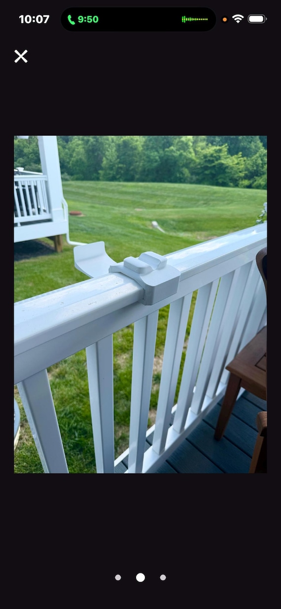 3.25" T-Handle Vinyl deck rail hose holder with nozzle rest