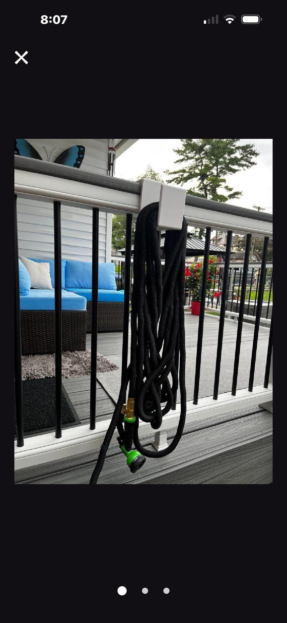 3.5" x 3.25" vinyl deck rail hose holder