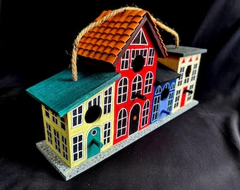 DUTCH TOWNHOUSE BIRDHOUSE: Unique Four Hole Hanging Birdhouse