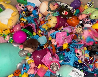 Mystery Trinket Scoops | Kawaii Mystery Box | Surprise Toy Scoop | Random Collectibles | Tiny Treasures | Crow Treasure Mystery Bag