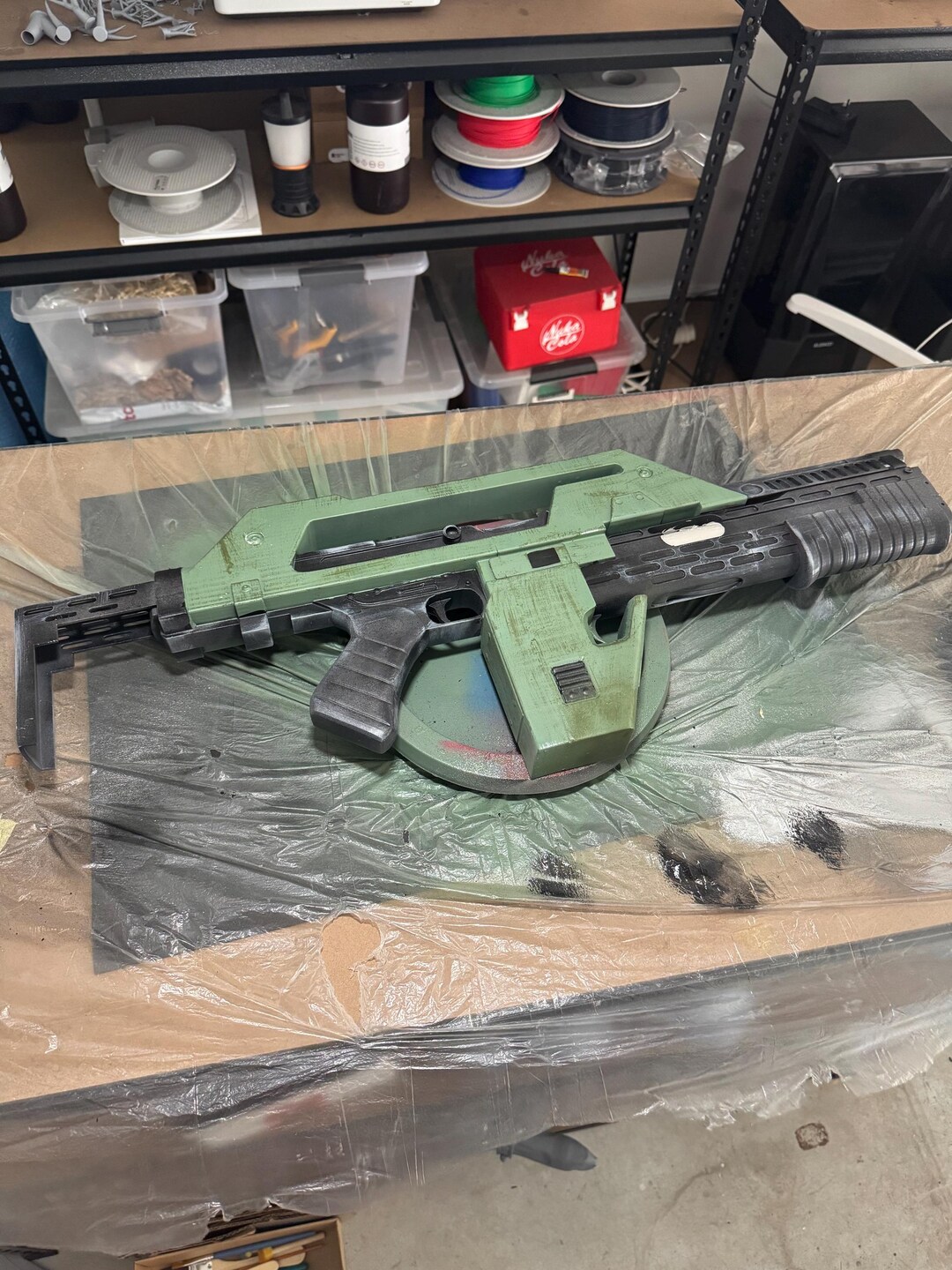 Alien Blaster Prop Replica - Life Size Cosplay Display - 3D Printed ...