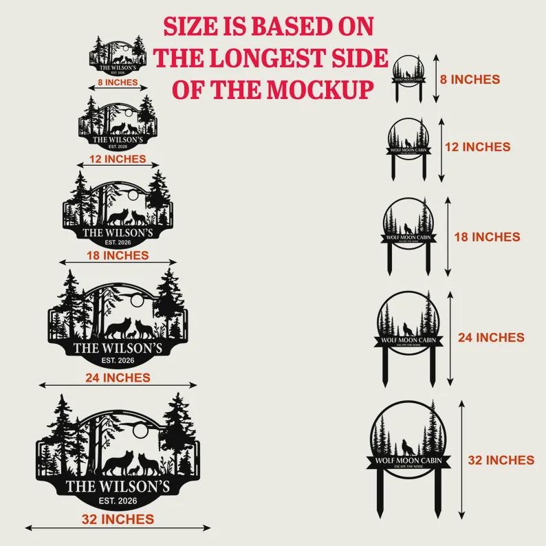 Pu&ograve; includere: Segni metallici con un design di lupo e foresta, disponibili in varie dimensioni da 20 a 81 cm. I segni presentano il testo "THE WILSON'S EST. 2026" o "WOLF MOON CABIN".