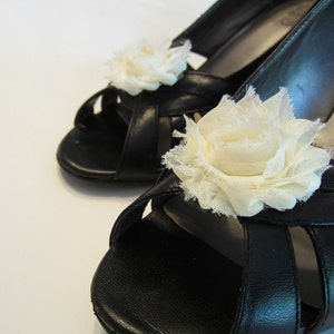 Shabby Chic Ivory Cream Chiffon Rosette Shoe Clips. Wedding Photo Prop Toddlers Girls Women