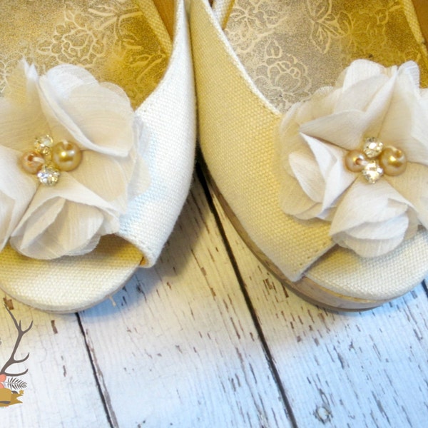 Pale Tan / Dark Cream Chiffon Flower Shoe Clips. Wedding Bride Bridesmaid Flower Girl Pearl Rhinestone Bridal