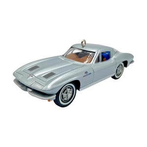 2003 (1963) Corvette Sting Ray Coupe (Classic American Cars) VINTAGE Hallmark Keepsake Christmas Tree Ornament - QX8129