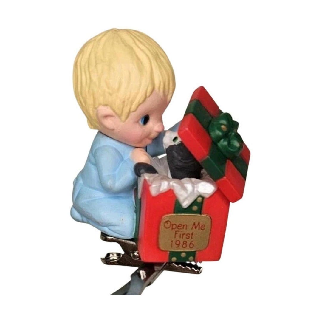 Open Me First 1986 Open Me First (kitten) VINTAGE Hallmark Keepsake Christmas Tree ...