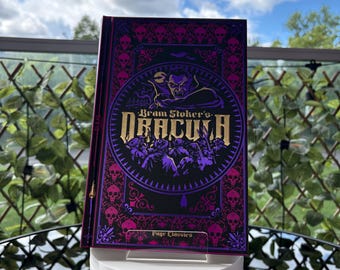 Vintage Bram Stoker's Dracula - (1965) Beautifully Illustrated