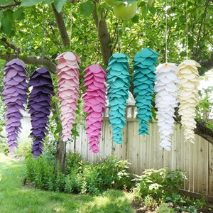 Paper Wisteria Decoration Background image 1