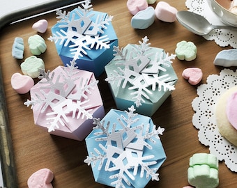 Hexagon Winter Snowflake Party Favor | Gift Box – Set of 8