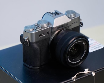 Fujifilm X-T30 II Mirrorless Camera with XC 15-45mm Lens – Silver Retro Digital Camera Kit
