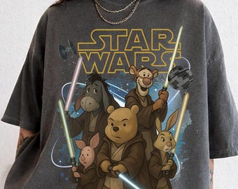 Camiseta retro de Winnie the Pooh y sus amigos de Star Wars, camiseta vintage con estampado de Galaxy's Edge, atuendo para vacaciones familiares, estampado de dibujos animados de ciencia ficción