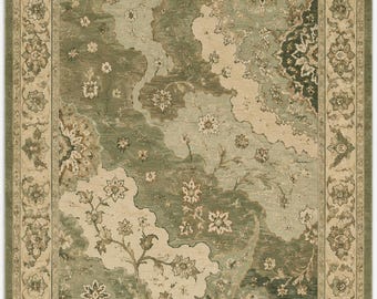 Pode incluir: Um tapete retangular com um padrão floral complexo em tons de verde sálvia, azeitona e creme. O design inclui uma borda larga com motivos florais repetitivos e um campo central com formas orgânicas fluidas e flores espalhadas.