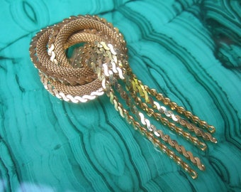 Elegant Gilt Metal Tassel Wreath Brooch c 1970