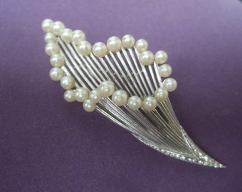 TRIFARI Elegant Silver Metal Resin Pearl Brooch c 1970