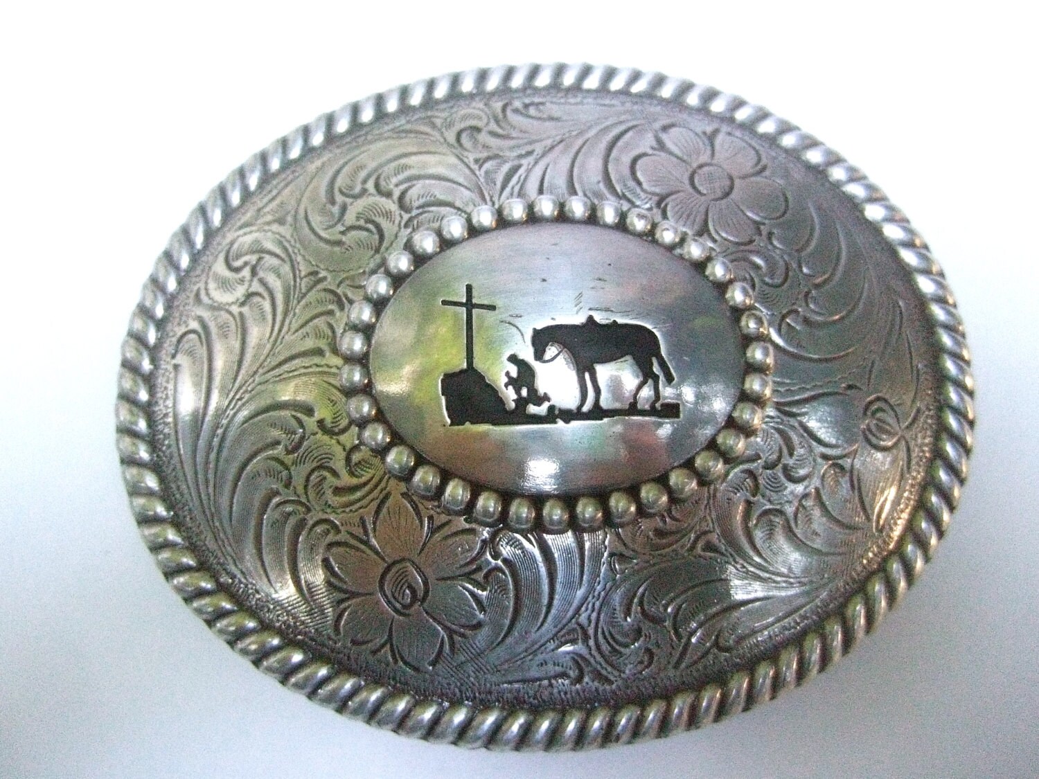 Boucle de ceinture Bucking Bronco vintage Bordure à volutes gaufrée argentée - France