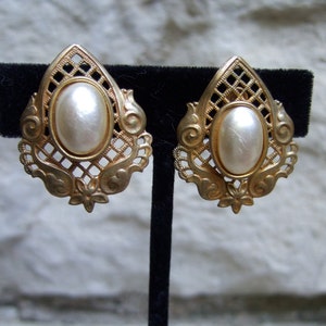 Miriam Haskell Vintage Pearl & Gilt Filigree Earrings