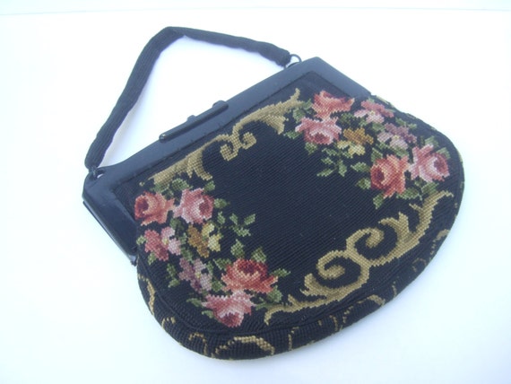 Charming Needlepoint Rose Handbag c 1960 - image 2