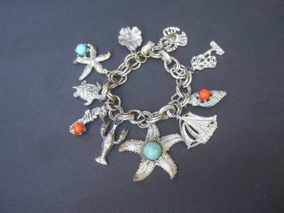 Sea Life Theme Dangling Charm Bracelet c 1970 - image 6