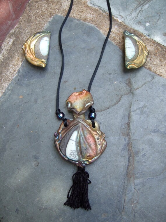 Unique Artisan Ceramic Necklace & Earring Set c 1… - image 5