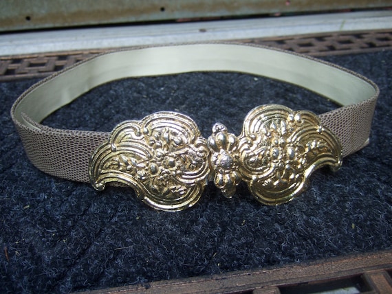 Ornate Gold Buckle Embossed Brown Leather Belt C 1980 - Etsy display picture 3